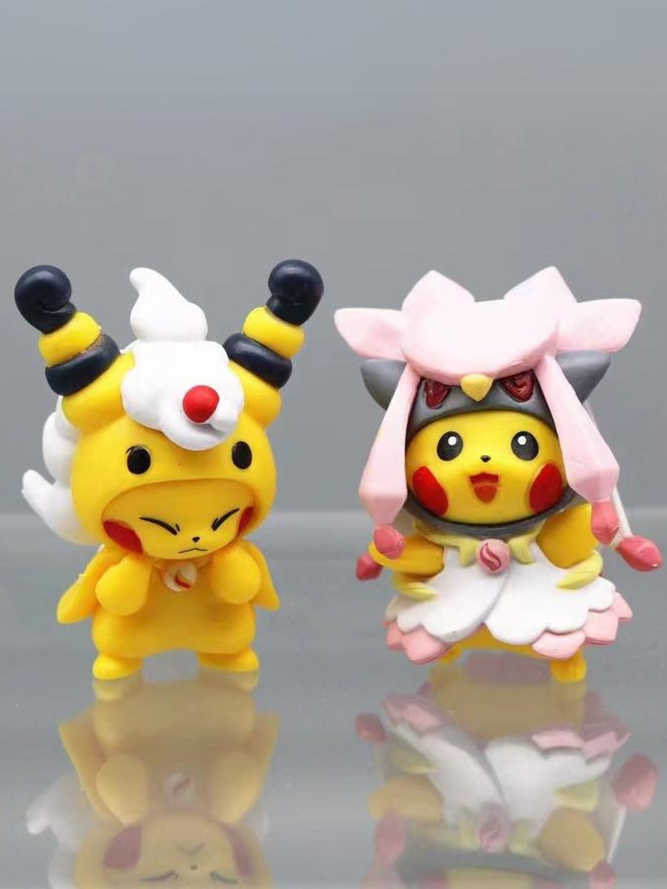 Pokémon Set Especial de 7 Figuras Disfraz Legendarios